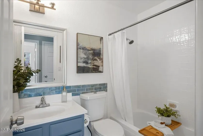 7295 Lindsey, Sparks, Nevada 89436, 3 Bedrooms Bedrooms, ,2 BathroomsBathrooms,Residential,Residential,Lindsey,0,260012586