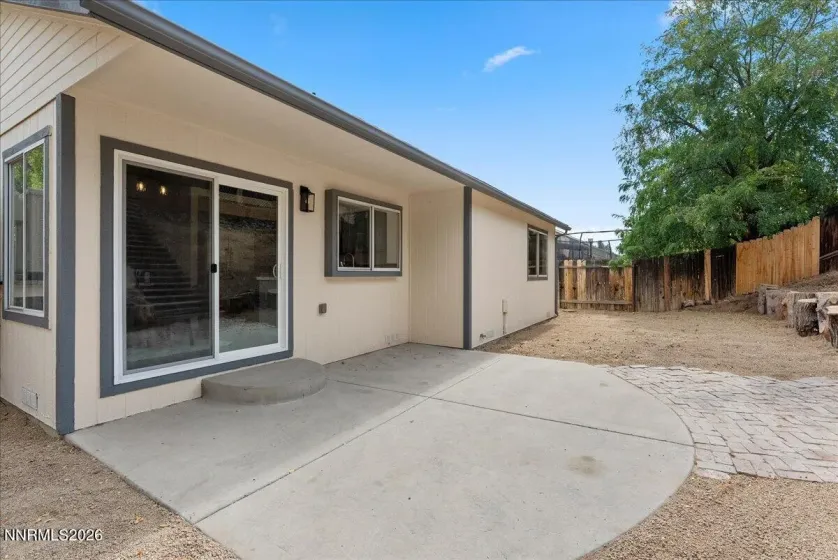 7295 Lindsey, Sparks, Nevada 89436, 3 Bedrooms Bedrooms, ,2 BathroomsBathrooms,Residential,Residential,Lindsey,0,260012586