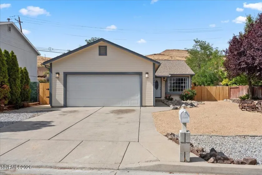 7295 Lindsey, Sparks, Nevada 89436, 3 Bedrooms Bedrooms, ,2 BathroomsBathrooms,Residential,Residential,Lindsey,0,260012586