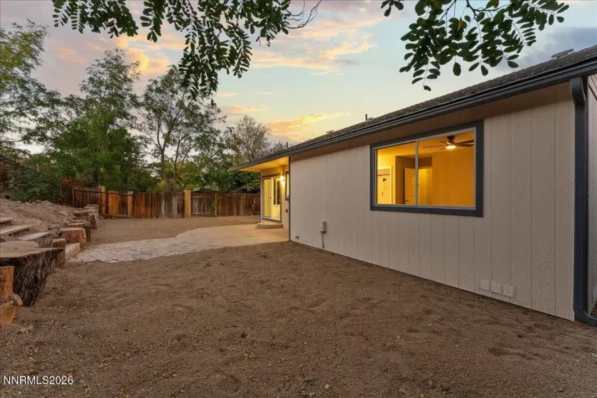 7295 Lindsey, Sparks, Nevada 89436, 3 Bedrooms Bedrooms, ,2 BathroomsBathrooms,Residential,Residential,Lindsey,0,260012586