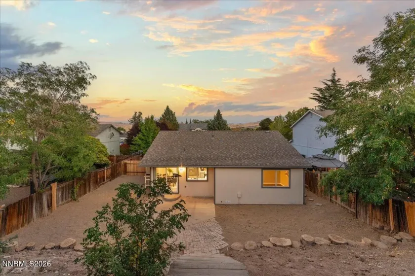7295 Lindsey, Sparks, Nevada 89436, 3 Bedrooms Bedrooms, ,2 BathroomsBathrooms,Residential,Residential,Lindsey,0,260012586