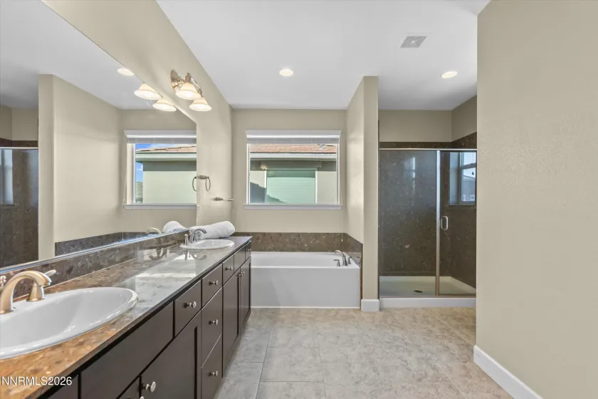 10360 Culiacan Pass, Reno, Nevada 89521, 4 Bedrooms Bedrooms, ,4 BathroomsBathrooms,Residential,Residential,Culiacan Pass,0,260012587