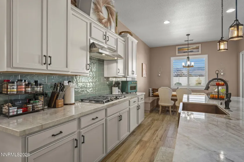 9817 Dyevera, Reno, Nevada 89521, 4 Bedrooms Bedrooms, ,4 BathroomsBathrooms,Residential,Residential,Dyevera,0,260012611