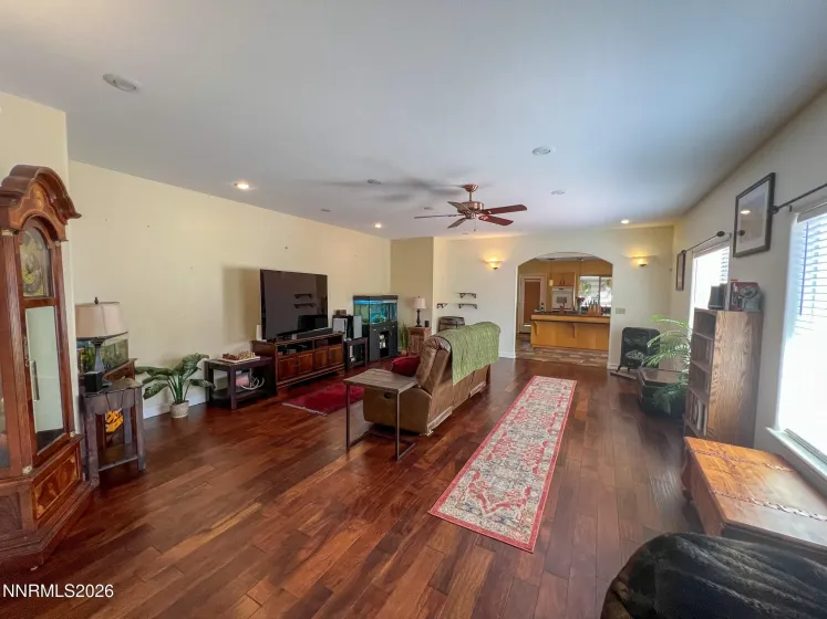 875 Taos, Fallon, Nevada 89406, 4 Bedrooms Bedrooms, ,3 BathroomsBathrooms,Residential,Residential,Taos,0,260012612