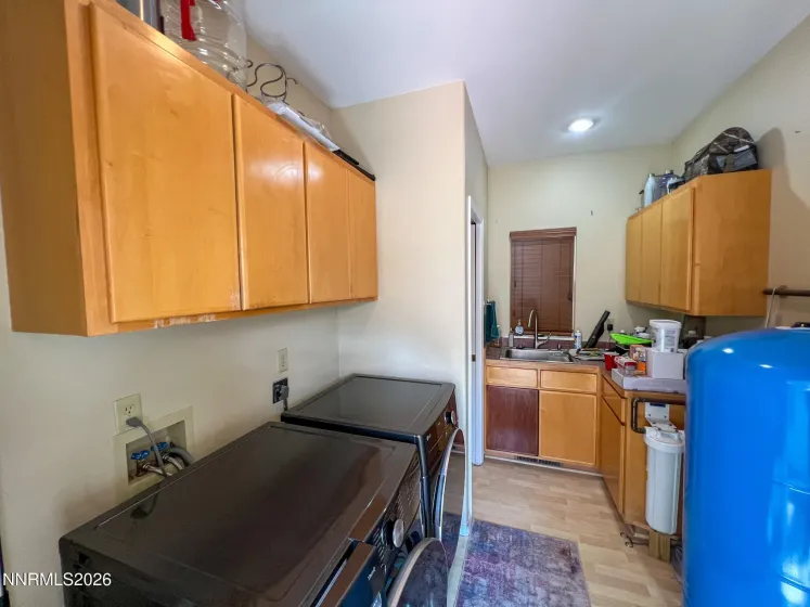 875 Taos, Fallon, Nevada 89406, 4 Bedrooms Bedrooms, ,3 BathroomsBathrooms,Residential,Residential,Taos,0,260012612