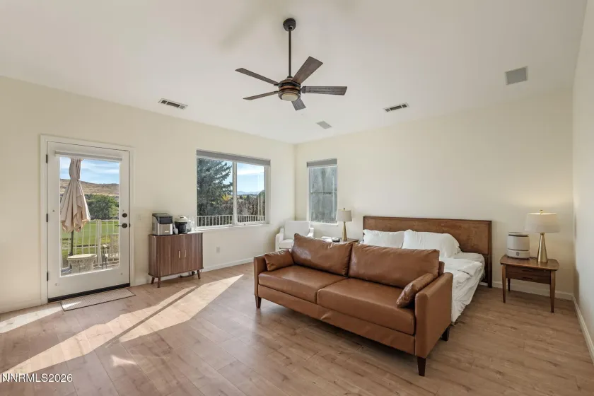 6736 Cinnamon, Sparks, Nevada 89436, 4 Bedrooms Bedrooms, ,3 BathroomsBathrooms,Residential,Residential,Cinnamon,0,260012614