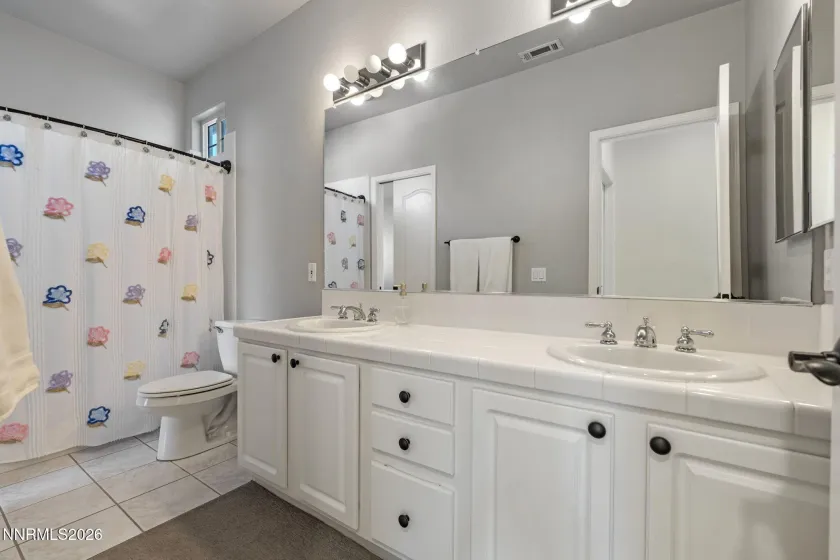 6736 Cinnamon, Sparks, Nevada 89436, 4 Bedrooms Bedrooms, ,3 BathroomsBathrooms,Residential,Residential,Cinnamon,0,260012614