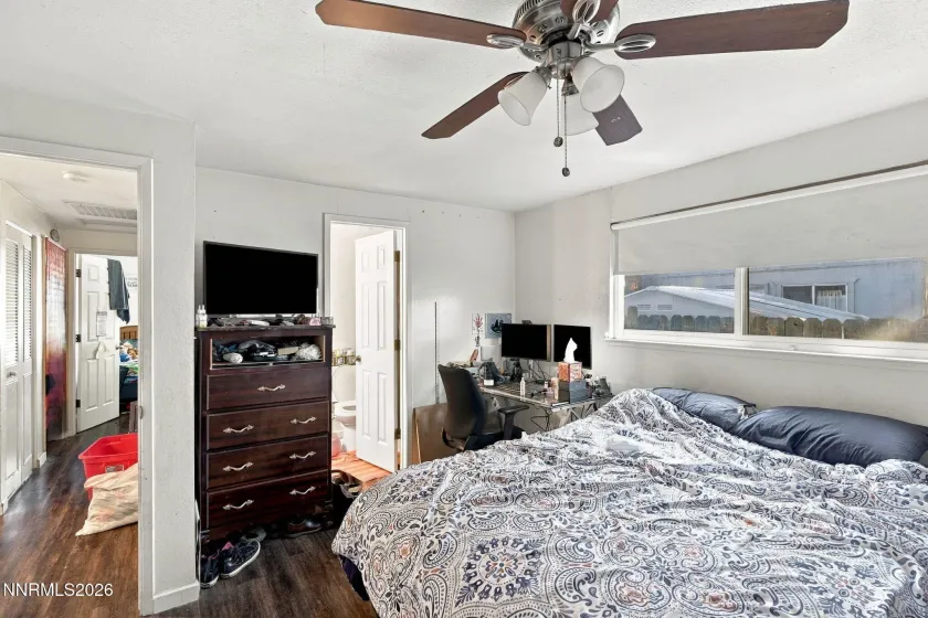 501 Penny, Sparks, Nevada 89431, 4 Bedrooms Bedrooms, ,2 BathroomsBathrooms,Residential,Residential,Penny,0,260012616