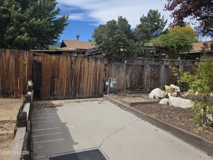 2420 Donna, Carson City, Nevada 89701, 3 Bedrooms Bedrooms, ,1 BathroomBathrooms,Residential,Residential,Donna,0,260012625