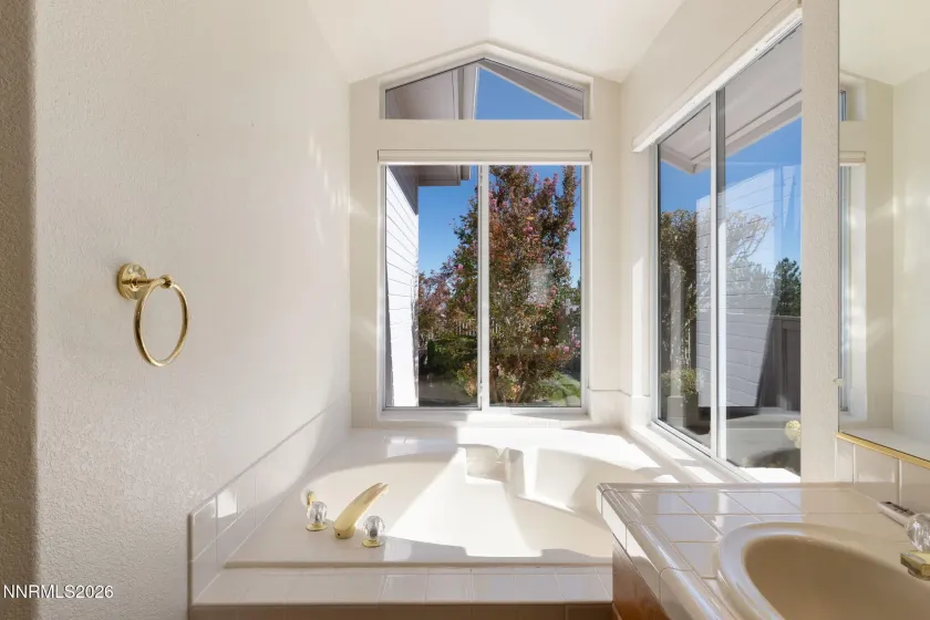 6168 Squires, Reno, Nevada 89519, 3 Bedrooms Bedrooms, ,2 BathroomsBathrooms,Residential,Residential,Squires,0,260012629
