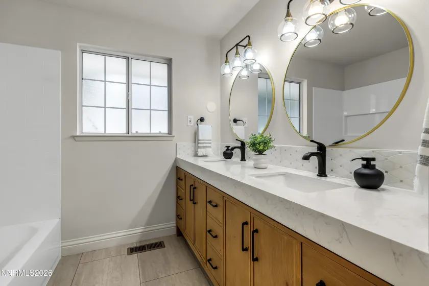 Reno, Nevada 89509, 3 Bedrooms Bedrooms, ,3 BathroomsBathrooms,Residential,Residential,0,260012635