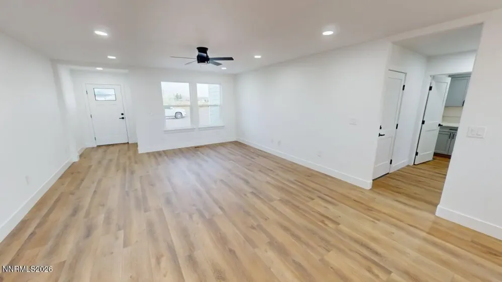 445 Emerald, Battle Mountain, Nevada 89820, 4 Bedrooms Bedrooms, ,2 BathroomsBathrooms,Residential,Residential,Emerald,0,260012636