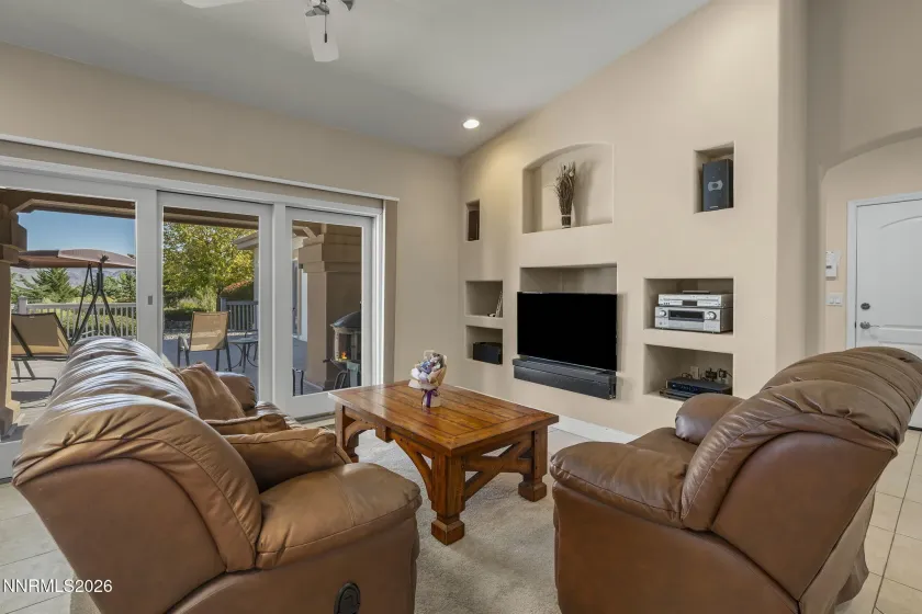 100 Gazelle, Reno, Nevada 89511, 4 Bedrooms Bedrooms, ,3 BathroomsBathrooms,Residential,Residential,Gazelle,0,260012637