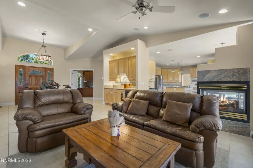 100 Gazelle, Reno, Nevada 89511, 4 Bedrooms Bedrooms, ,3 BathroomsBathrooms,Residential,Residential,Gazelle,0,260012637