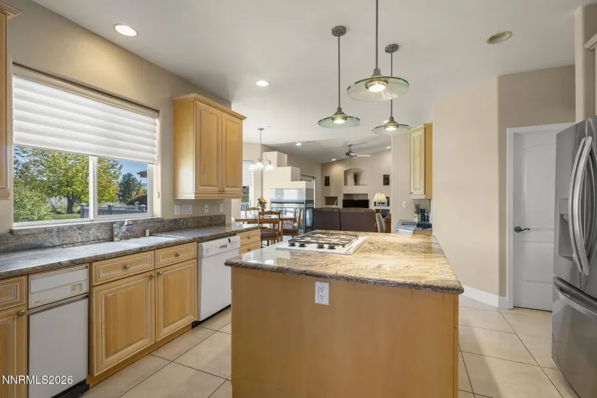 100 Gazelle, Reno, Nevada 89511, 4 Bedrooms Bedrooms, ,3 BathroomsBathrooms,Residential,Residential,Gazelle,0,260012637