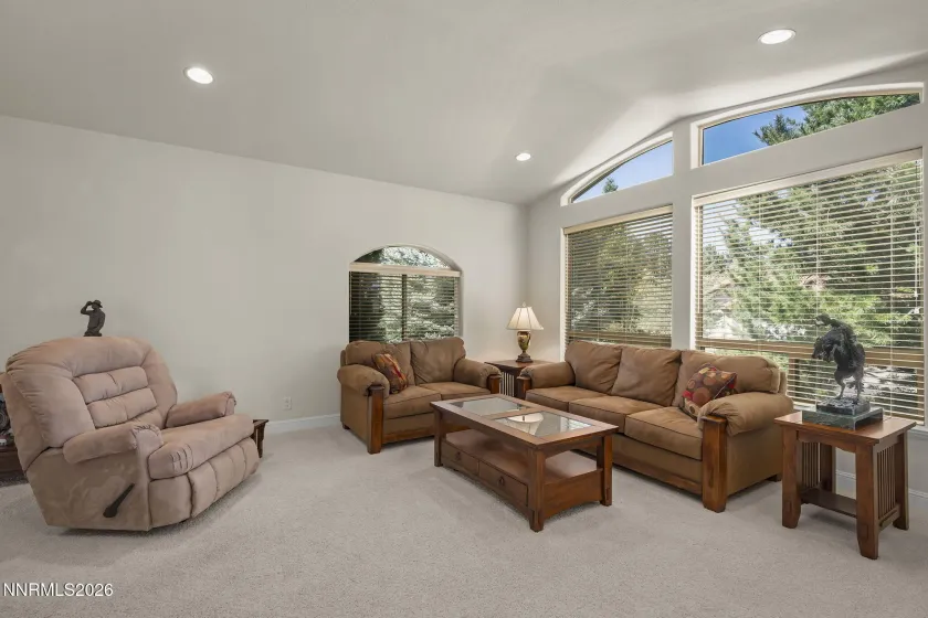 100 Gazelle, Reno, Nevada 89511, 4 Bedrooms Bedrooms, ,3 BathroomsBathrooms,Residential,Residential,Gazelle,0,260012637