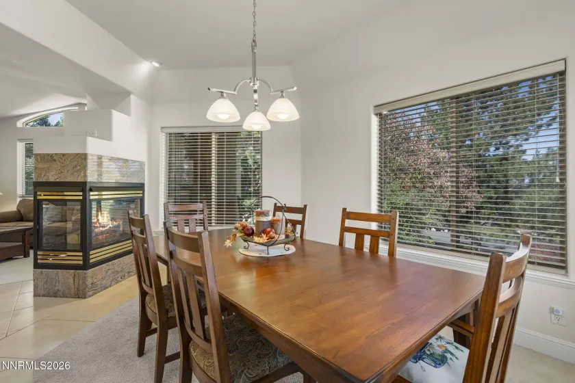 100 Gazelle, Reno, Nevada 89511, 4 Bedrooms Bedrooms, ,3 BathroomsBathrooms,Residential,Residential,Gazelle,0,260012637