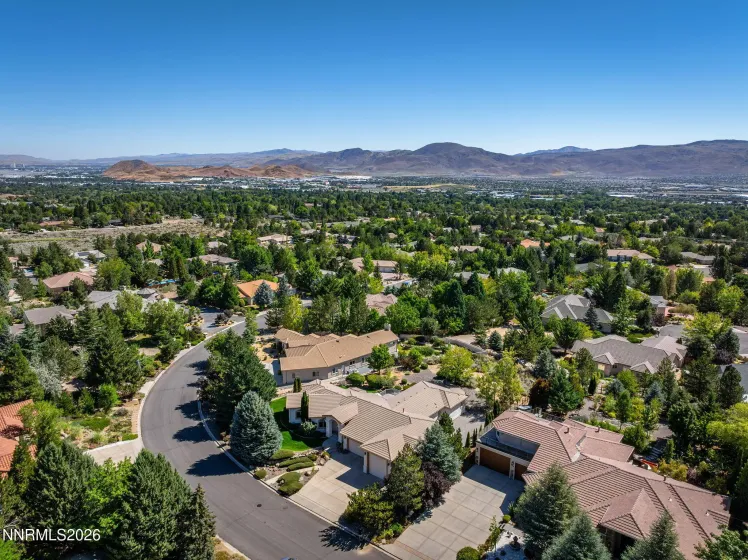 100 Gazelle, Reno, Nevada 89511, 4 Bedrooms Bedrooms, ,3 BathroomsBathrooms,Residential,Residential,Gazelle,0,260012637
