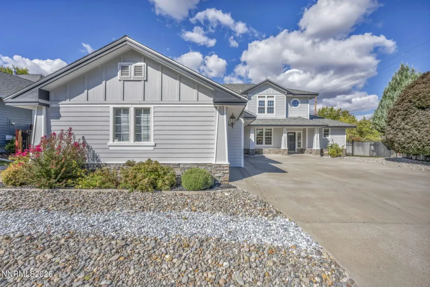 1724 Pinoak, Carson City, Nevada 89703, 4 Bedrooms Bedrooms, ,3 BathroomsBathrooms,Residential,Residential,Pinoak,0,260012590
