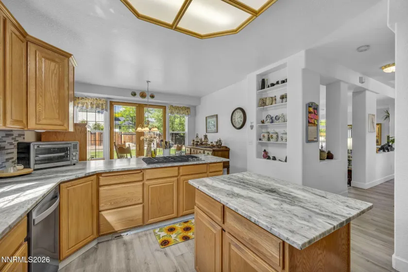 1724 Pinoak, Carson City, Nevada 89703, 4 Bedrooms Bedrooms, ,3 BathroomsBathrooms,Residential,Residential,Pinoak,0,260012590