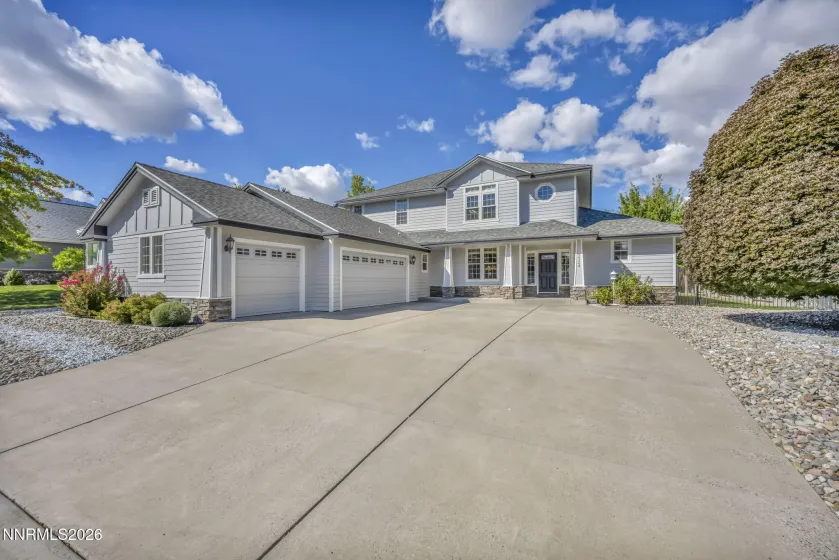 1724 Pinoak, Carson City, Nevada 89703, 4 Bedrooms Bedrooms, ,3 BathroomsBathrooms,Residential,Residential,Pinoak,0,260012590