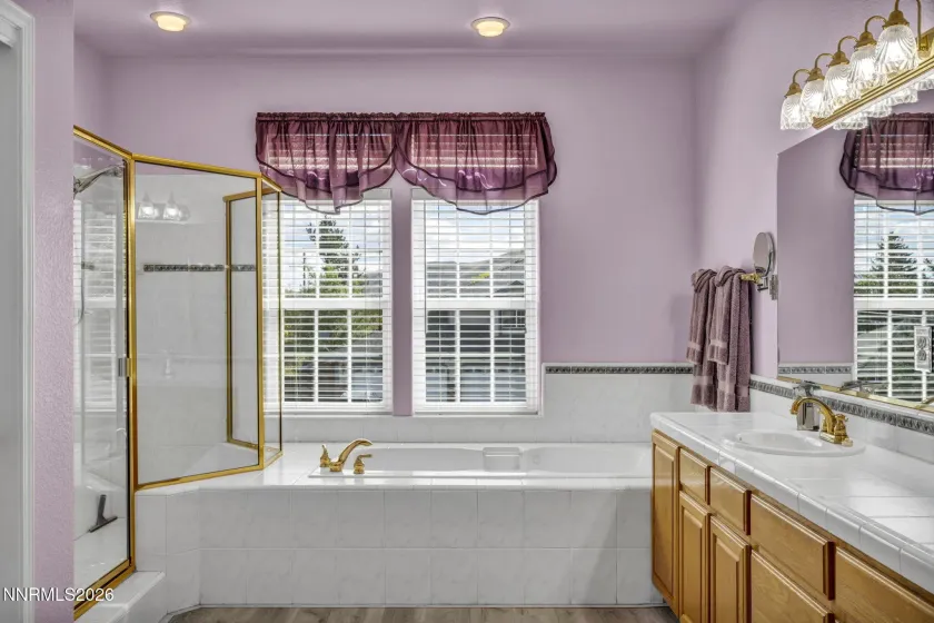 1724 Pinoak, Carson City, Nevada 89703, 4 Bedrooms Bedrooms, ,3 BathroomsBathrooms,Residential,Residential,Pinoak,0,260012590