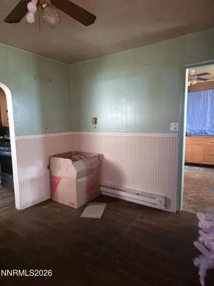 215 E, Hawthorne, Nevada 89415, 3 Bedrooms Bedrooms, ,2 BathroomsBathrooms,Residential,Residential,E,0,260012592