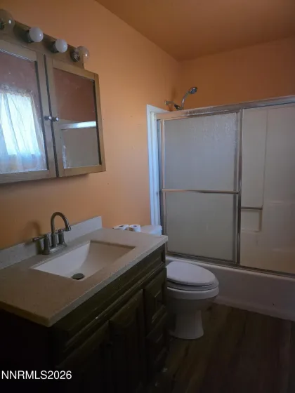 215 E, Hawthorne, Nevada 89415, 3 Bedrooms Bedrooms, ,2 BathroomsBathrooms,Residential,Residential,E,0,260012592