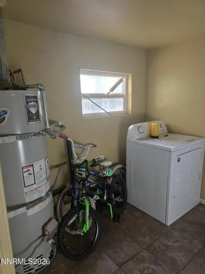 215 E, Hawthorne, Nevada 89415, 3 Bedrooms Bedrooms, ,2 BathroomsBathrooms,Residential,Residential,E,0,260012592