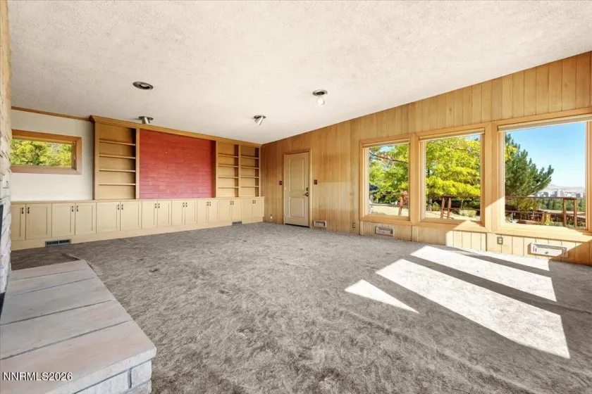 1560 Kestrel, Reno, Nevada 89509, 4 Bedrooms Bedrooms, ,3 BathroomsBathrooms,Residential,Residential,Kestrel,0,260012593