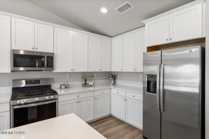 738 Hallow Pointe, Spanish Springs, Nevada 89441, 4 Bedrooms Bedrooms, ,3 BathroomsBathrooms,Residential,Residential,Hallow Pointe,0,260012594
