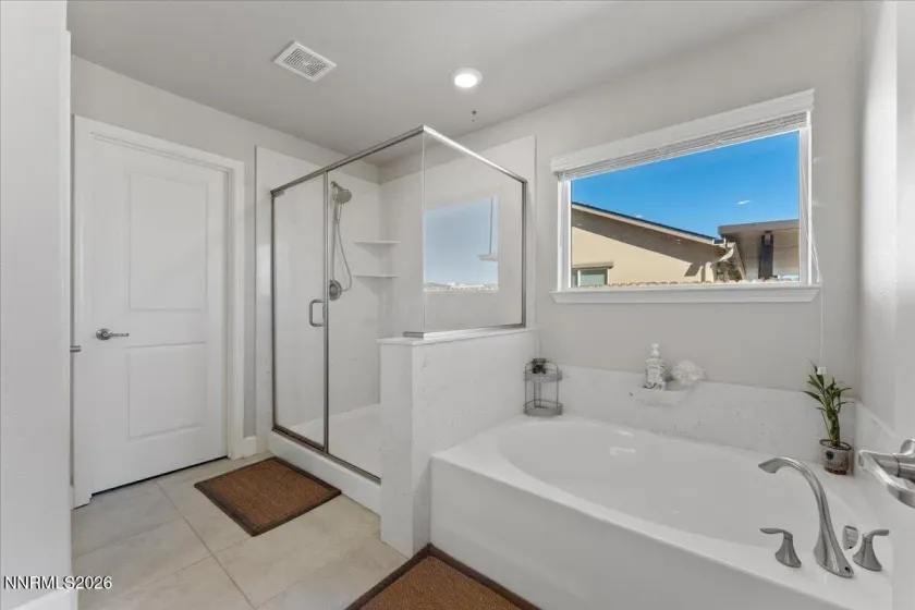738 Hallow Pointe, Spanish Springs, Nevada 89441, 4 Bedrooms Bedrooms, ,3 BathroomsBathrooms,Residential,Residential,Hallow Pointe,0,260012594