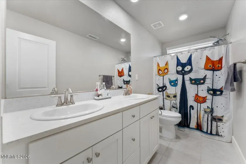 738 Hallow Pointe, Spanish Springs, Nevada 89441, 4 Bedrooms Bedrooms, ,3 BathroomsBathrooms,Residential,Residential,Hallow Pointe,0,260012594