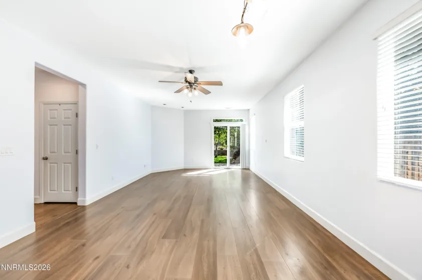2348 Clementine, Reno, Nevada 89521, 3 Bedrooms Bedrooms, ,2 BathroomsBathrooms,Residential,Residential,Clementine,0,260012596
