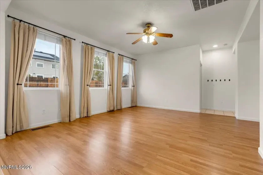 8957 Sorcha, Reno, Nevada 89506, 5 Bedrooms Bedrooms, ,4 BathroomsBathrooms,Residential,Residential,Sorcha,0,260012597