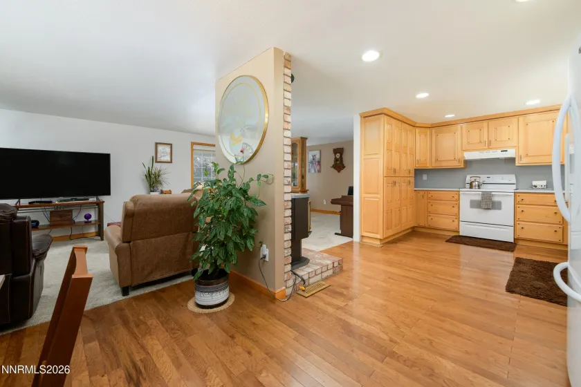 1393 Jobs Peak, Gardnerville, Nevada 89460, 3 Bedrooms Bedrooms, ,2 BathroomsBathrooms,Residential,Residential,Jobs Peak,0,260012599