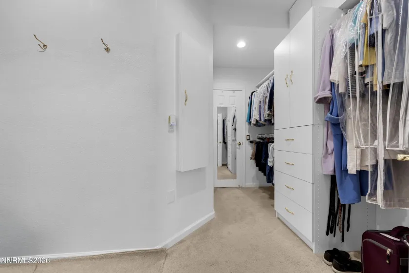 1770 Caughlin Creek, Reno, Nevada 89519, 3 Bedrooms Bedrooms, ,3 BathroomsBathrooms,Residential,Residential,Caughlin Creek,0,260012603