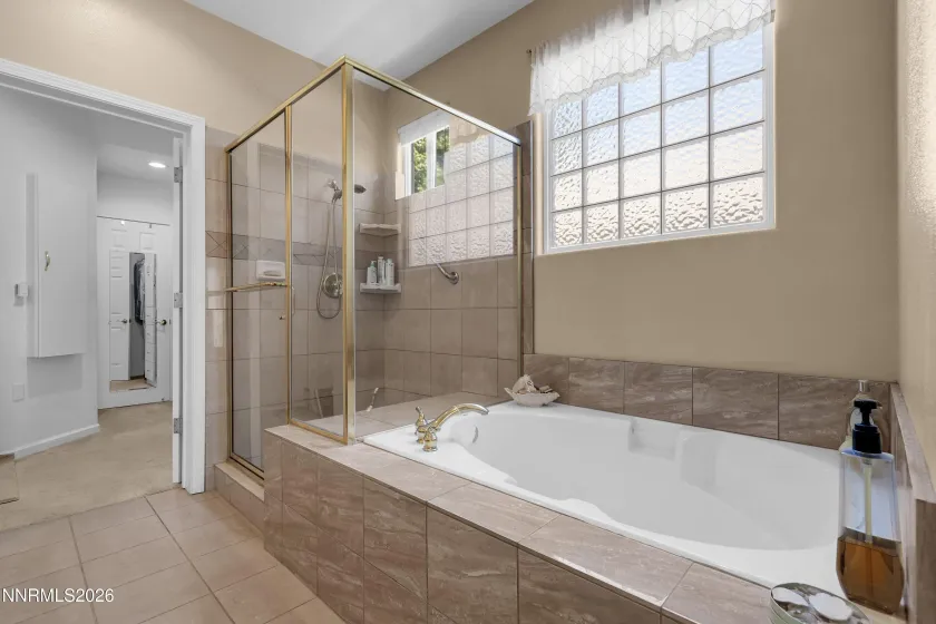 1770 Caughlin Creek, Reno, Nevada 89519, 3 Bedrooms Bedrooms, ,3 BathroomsBathrooms,Residential,Residential,Caughlin Creek,0,260012603