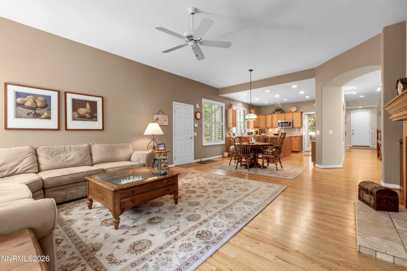 1770 Caughlin Creek, Reno, Nevada 89519, 3 Bedrooms Bedrooms, ,3 BathroomsBathrooms,Residential,Residential,Caughlin Creek,0,260012603