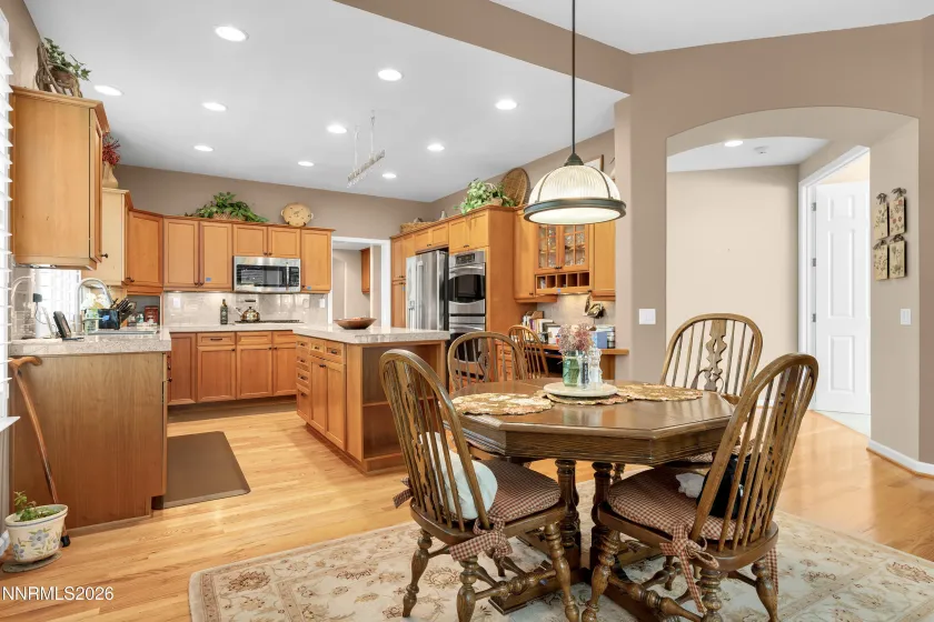 1770 Caughlin Creek, Reno, Nevada 89519, 3 Bedrooms Bedrooms, ,3 BathroomsBathrooms,Residential,Residential,Caughlin Creek,0,260012603