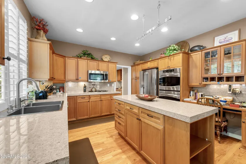 1770 Caughlin Creek, Reno, Nevada 89519, 3 Bedrooms Bedrooms, ,3 BathroomsBathrooms,Residential,Residential,Caughlin Creek,0,260012603
