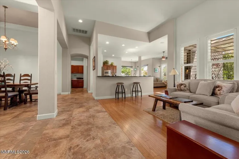 8060 Saunto, Sparks, Nevada 89436, 4 Bedrooms Bedrooms, ,3 BathroomsBathrooms,Residential,Residential,Saunto,0,260012604