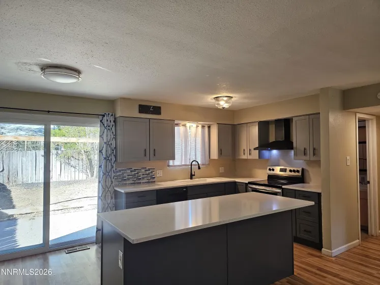 402 Corbett, Carson City, Nevada 89706, 2 Bedrooms Bedrooms, ,2 BathroomsBathrooms,Residential,Residential,Corbett,0,260012605