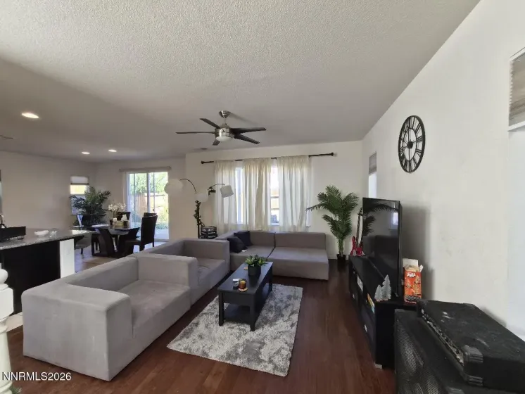 1945 Half Dome, Reno, Nevada 89521, 4 Bedrooms Bedrooms, ,3 BathroomsBathrooms,Residential,Residential,Half Dome,0,260012606