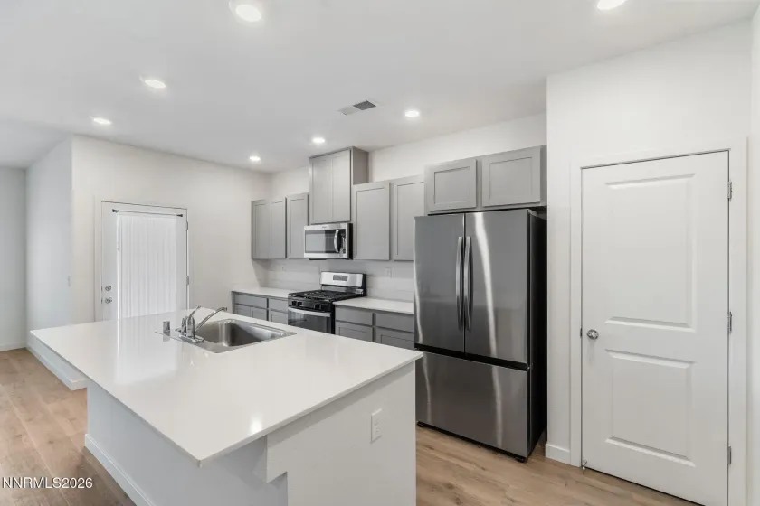 880 Jill Marie, Fernley, Nevada 89408, 3 Bedrooms Bedrooms, ,2 BathroomsBathrooms,Residential,Residential,Jill Marie,0,260012607
