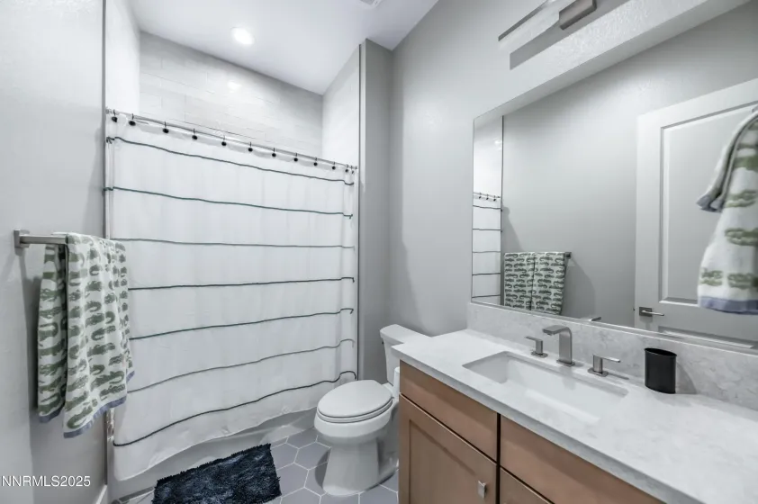 5453 Side Saddle, Reno, Nevada 89511, 5 Bedrooms Bedrooms, ,5 BathroomsBathrooms,Residential,Residential,Side Saddle,0,260012642