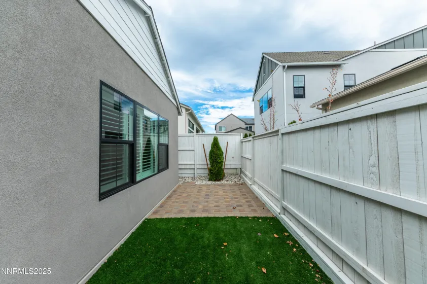 5453 Side Saddle, Reno, Nevada 89511, 5 Bedrooms Bedrooms, ,5 BathroomsBathrooms,Residential,Residential,Side Saddle,0,260012642