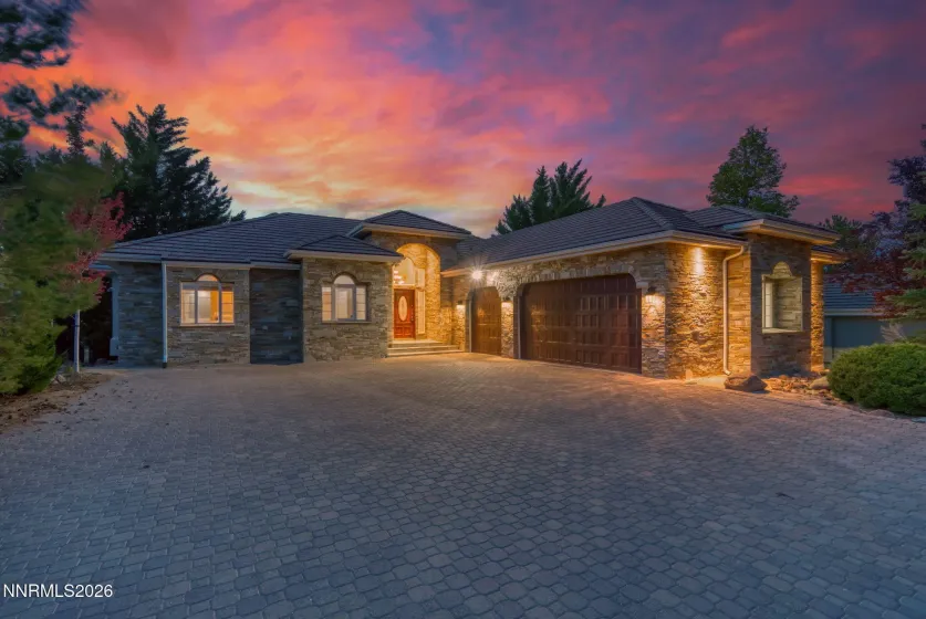 2535 Manzanita, Reno, Nevada 89509, 4 Bedrooms Bedrooms, ,4 BathroomsBathrooms,Residential,Residential,Manzanita,0,260012644