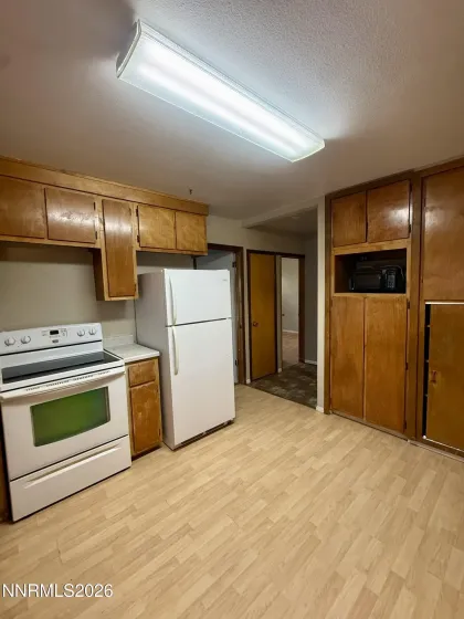 566 Douglas, Fallon, Nevada 89406, 2 Bedrooms Bedrooms, ,1 BathroomBathrooms,Residential,Residential,Douglas,0,260012650