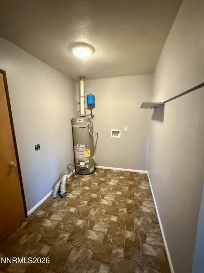 566 Douglas, Fallon, Nevada 89406, 2 Bedrooms Bedrooms, ,1 BathroomBathrooms,Residential,Residential,Douglas,0,260012650